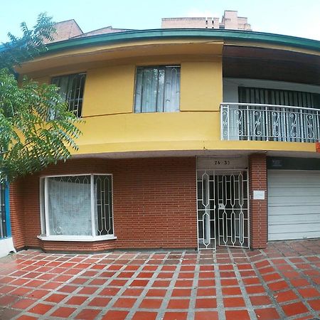 Le VI Hostal Medellin Ngoại thất bức ảnh