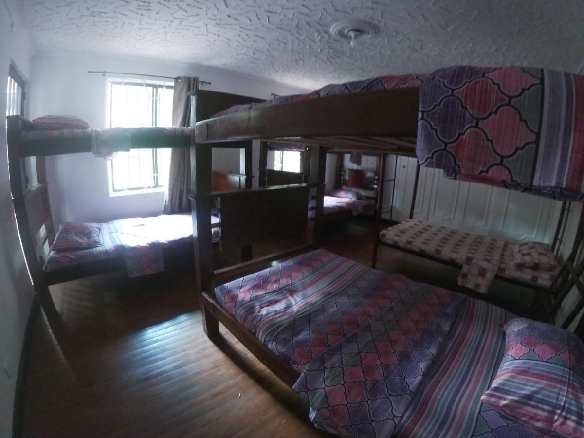 Le VI Hostal Medellin Ngoại thất bức ảnh
